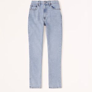 Abercrombie Curve Love Ultra High Rise 90s Slim Straight Jean
